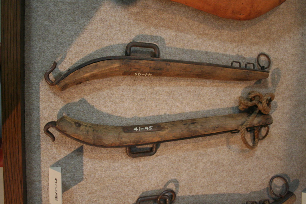 頸環 首輪 馬具 わらび形